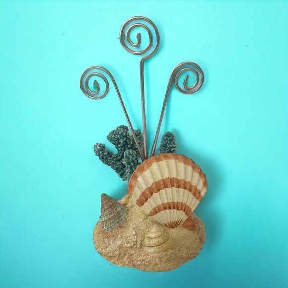 Seashell Shell Wire Picture Holder Memos Post Card Recipe Notes Beachy Coastal. - Picture 1 of 14